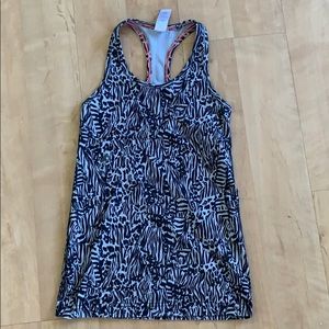 EUC 👧🏻 Ivivva top